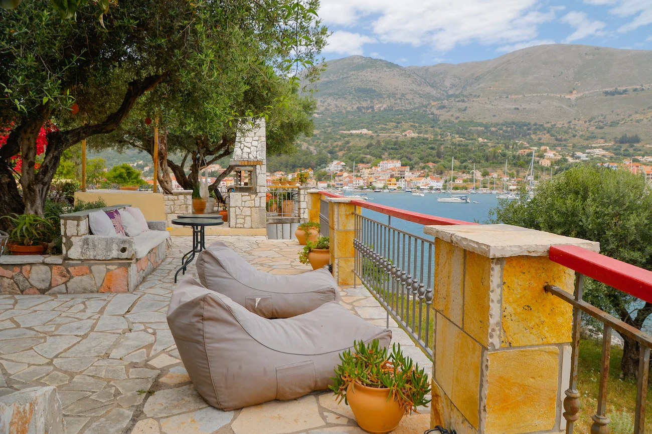 Studios with terraces, gardens, and stunning sea views.